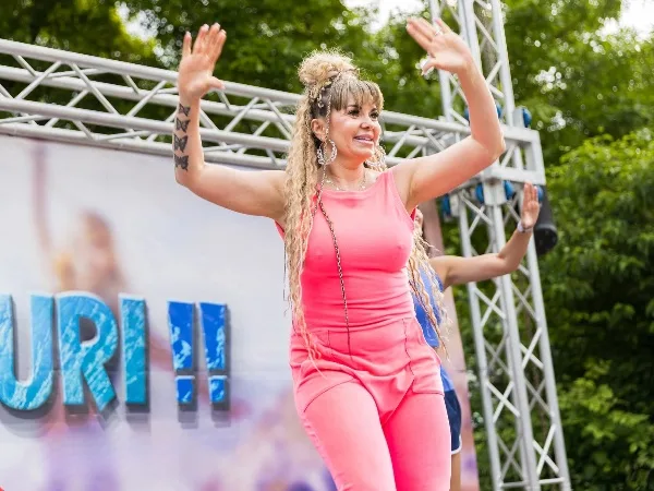 Acasă 1 ZUMBA