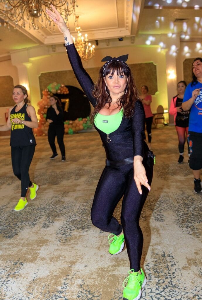 Despre Ancuţa 4 Zumba cu ancuta